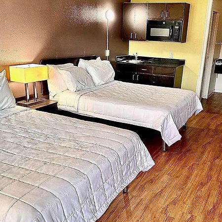 Travelodge By Wyndham Baton Rouge East Quarto foto